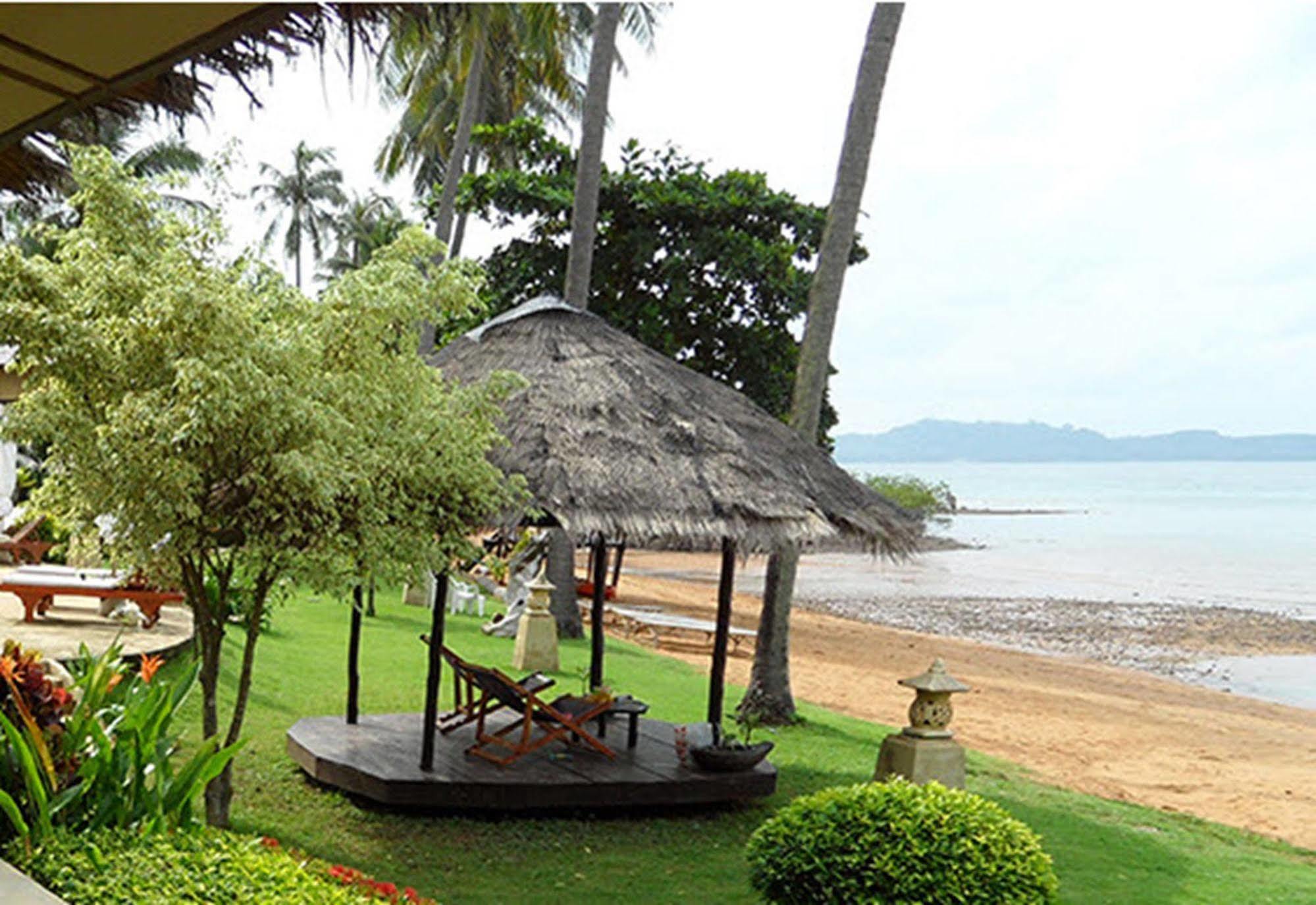 Amber Sands Beach Resort Koh Chang Exterior foto