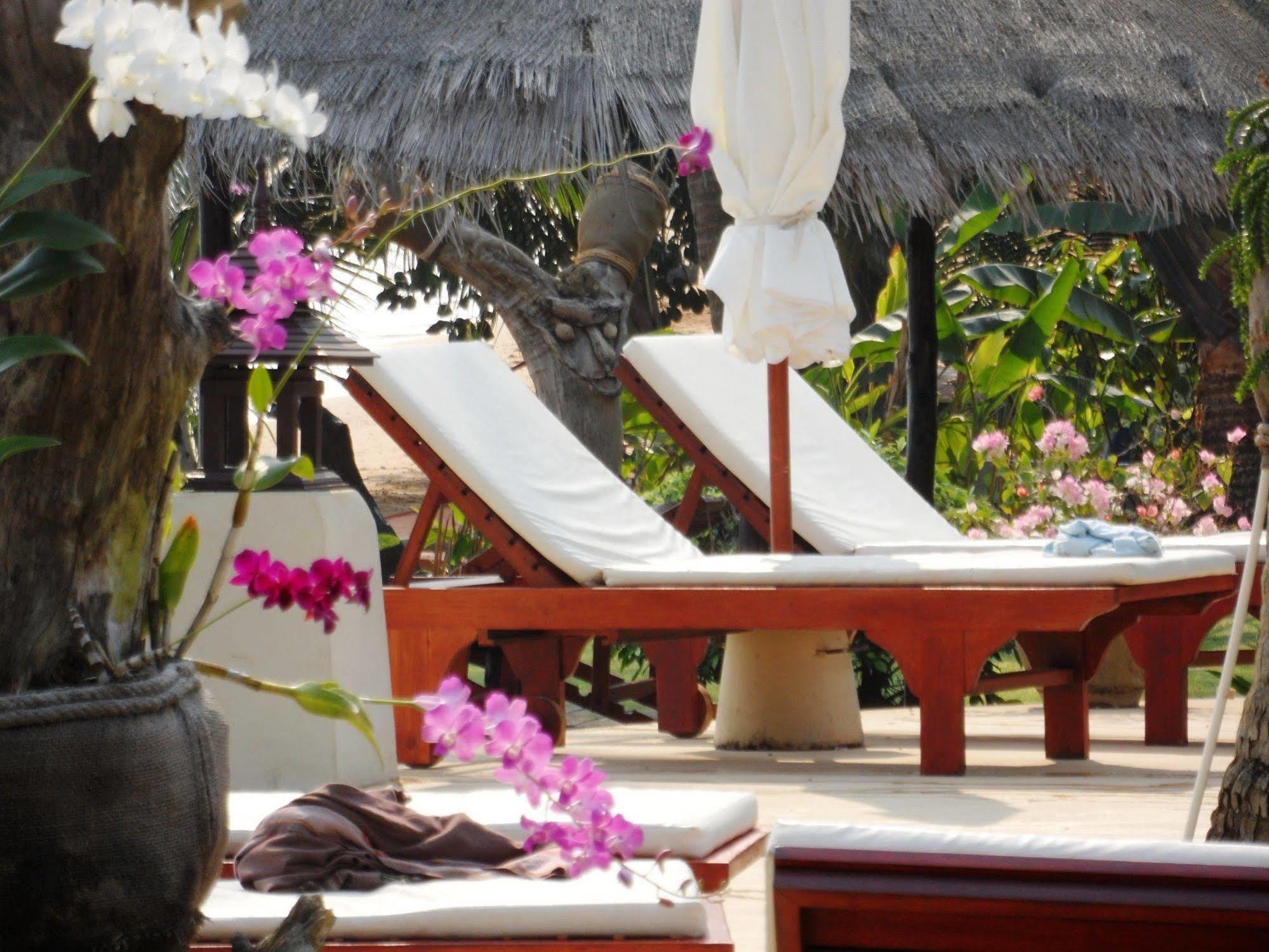 Amber Sands Beach Resort Koh Chang Exterior foto