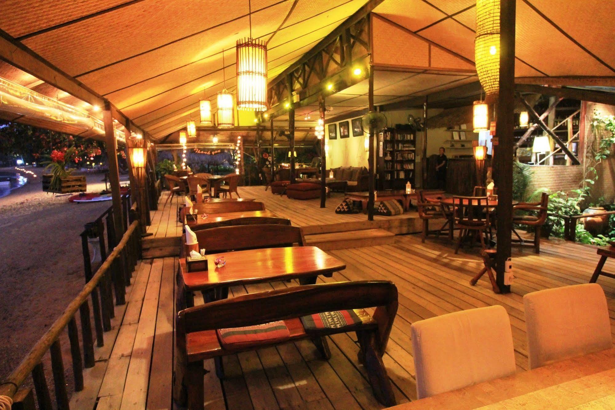 Amber Sands Beach Resort Koh Chang Exterior foto